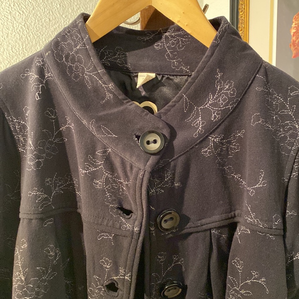 Nick and Mo cropped black jacket with Embroidered detailing size S